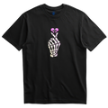 Playera negra mano de esqueleto mini corazón
